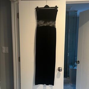 Elegant Black Strapless Dress